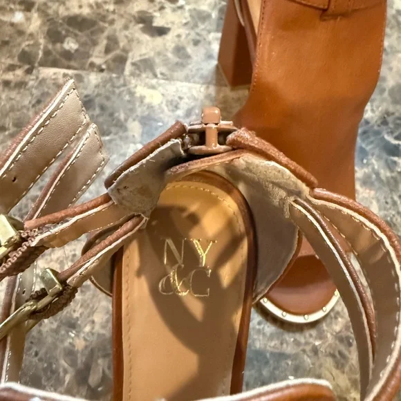 NY &Co Brown Leather Chunky Heel Peep-Toe Shoes - Picture 2 of 6